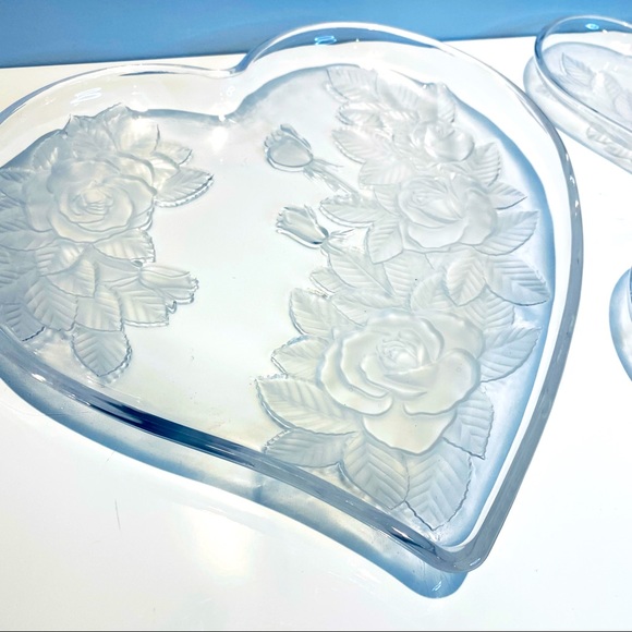 Studio Nova Winter Rose Big & Small Hearts Glass Dish Tray Frosted Vintage - Picture 3 of 14